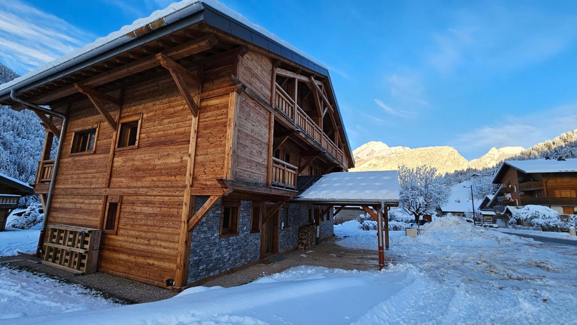 Demi-Chalet Vadel La Panthiaz 15 Pers 5 Chambres Abondance Zewnętrze zdjęcie