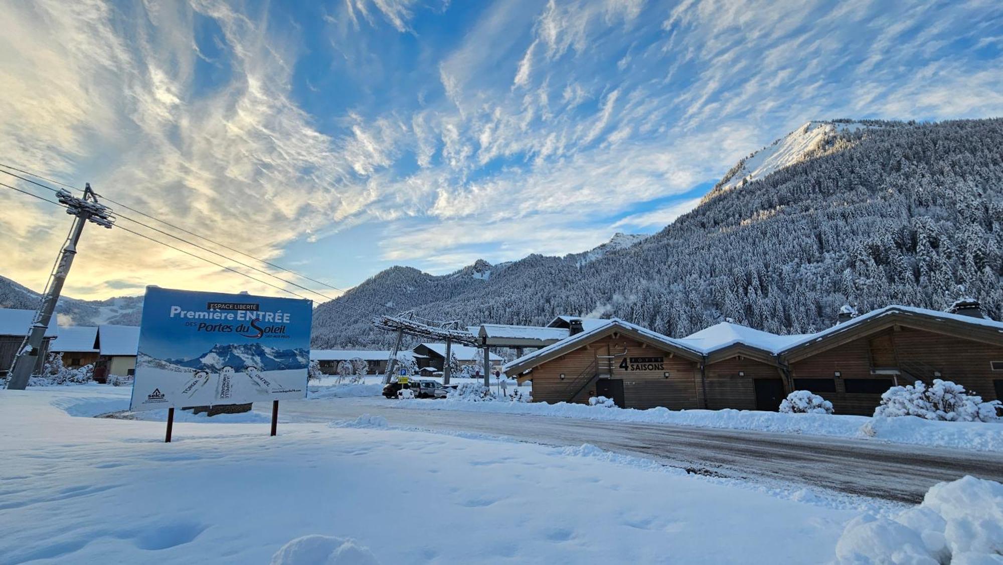 Demi-Chalet Vadel La Panthiaz 15 Pers 5 Chambres Abondance Zewnętrze zdjęcie
